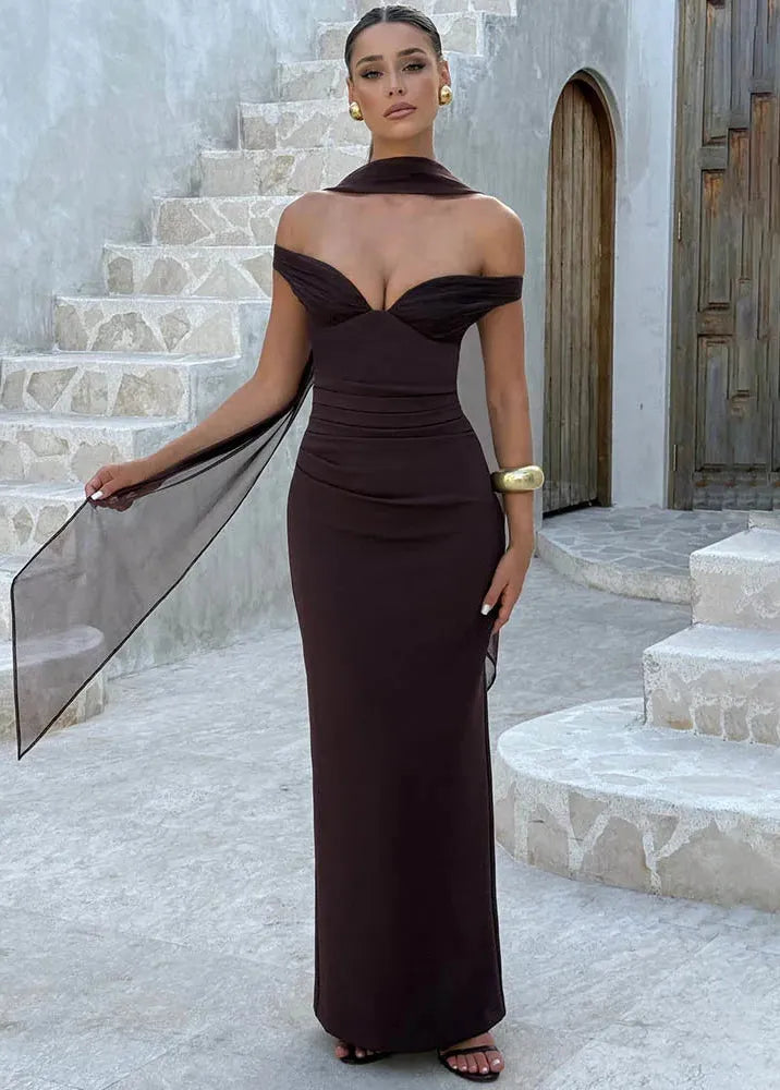 Chic And Glamorous Evening Dress